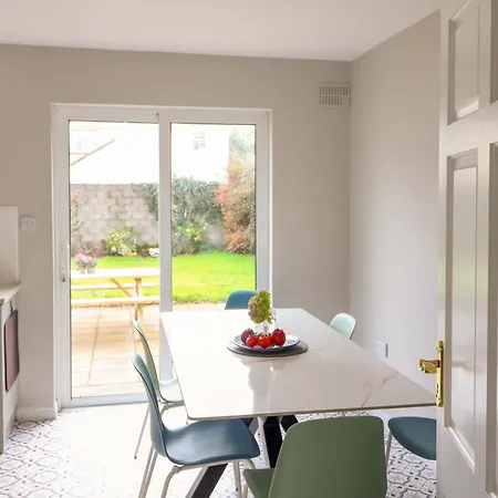 32 Kings Park Holiday home Killarney